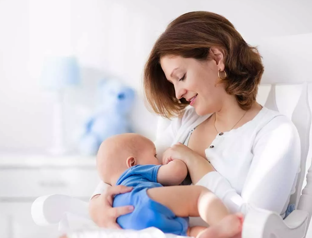 The Role Of A Lactation Consultant